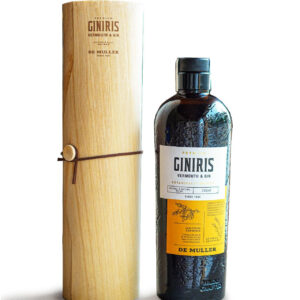 GINIRIS con Estuche 0.70 cl 18ª